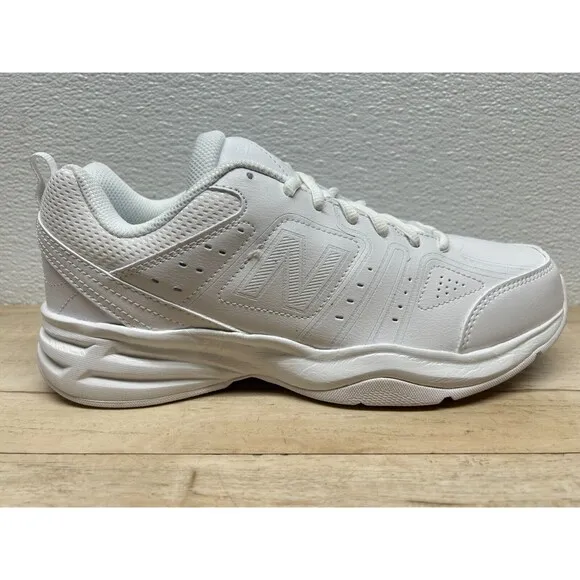 2019 New Balance 409 White Mens Athletic Sneakers Size 9 Medium D Wide NOS