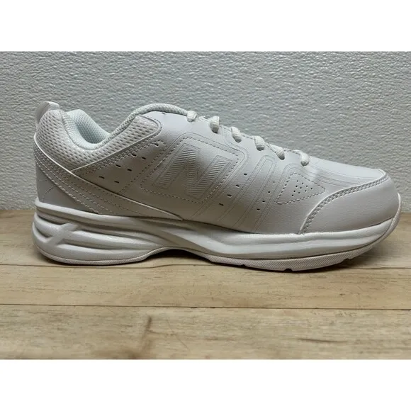 2019 New Balance 409 White Mens Athletic Sneakers Size 9 Medium D Wide NOS