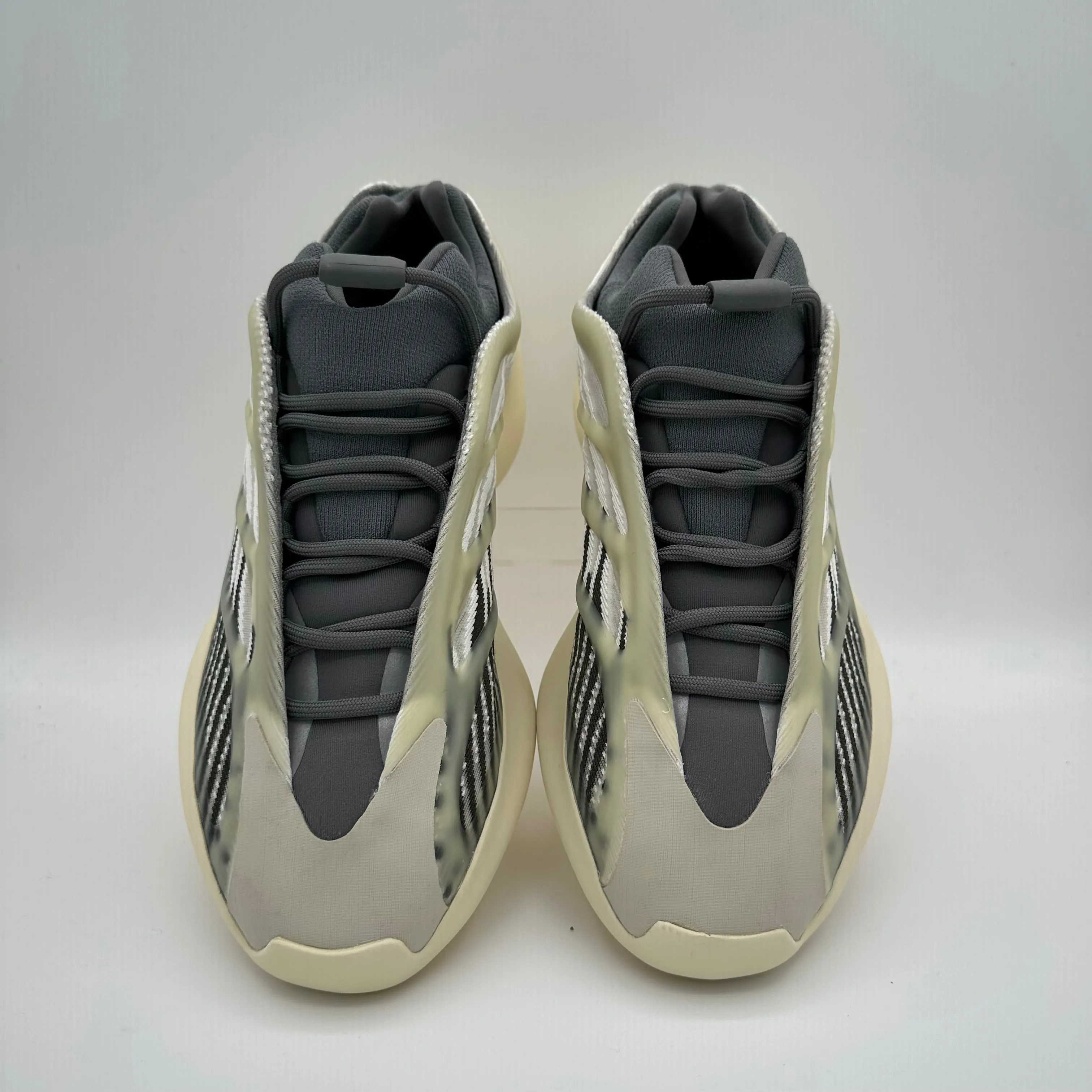 adidas Yeezy 700 V3 Fade Salt (Brand New, No Box)