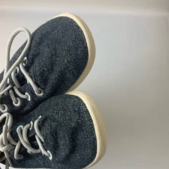 Allbirds Sneakers Size M8 Superfine NZ Merino Wool Runners