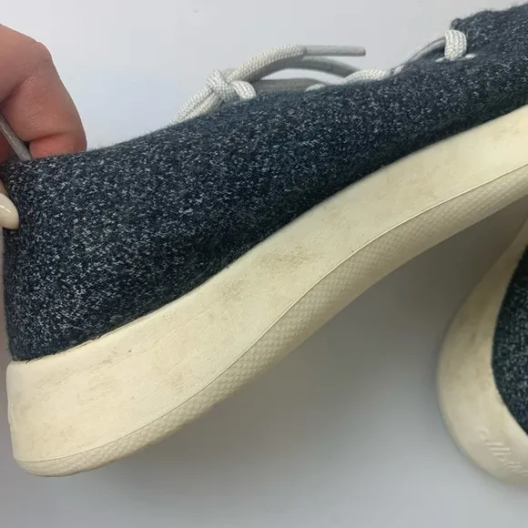 Allbirds Sneakers Size M8 Superfine NZ Merino Wool Runners
