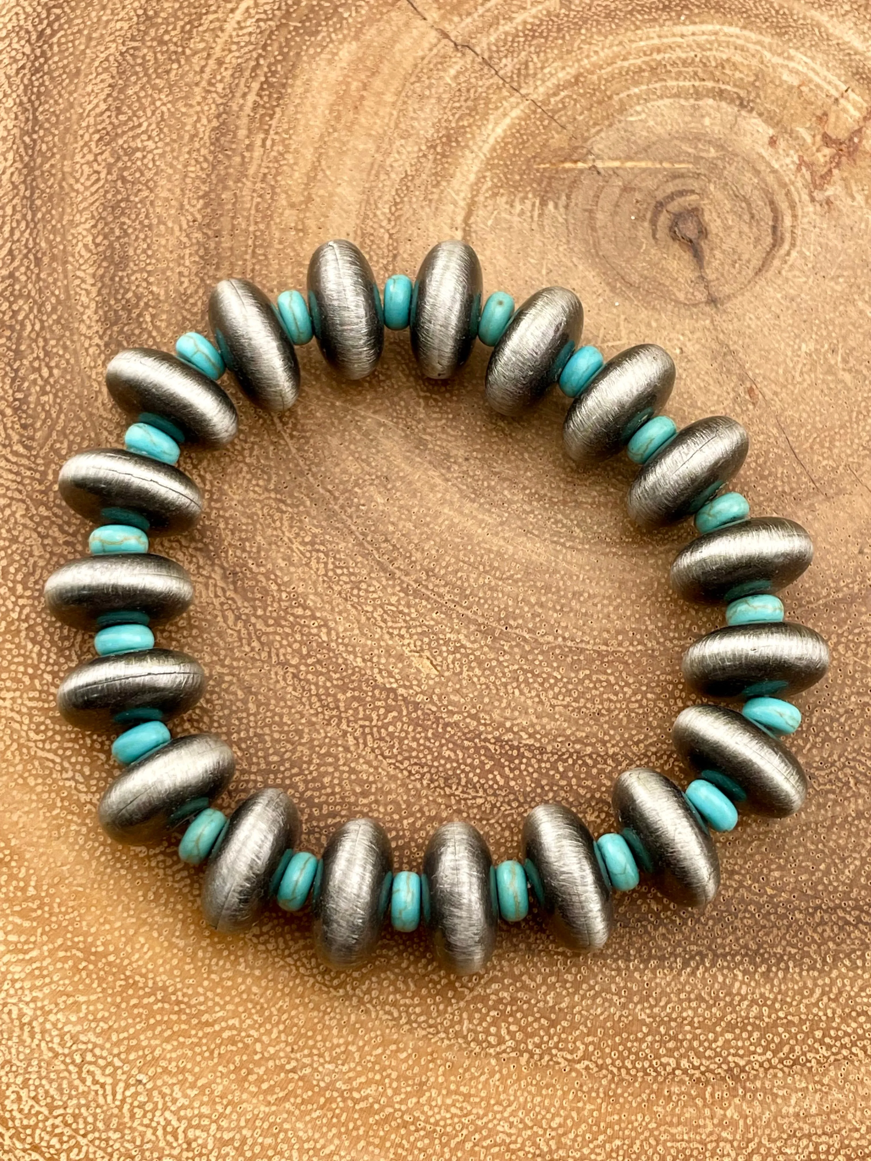 Bixby 12mm Navajo Saucer & Bead Stretch Bracelet