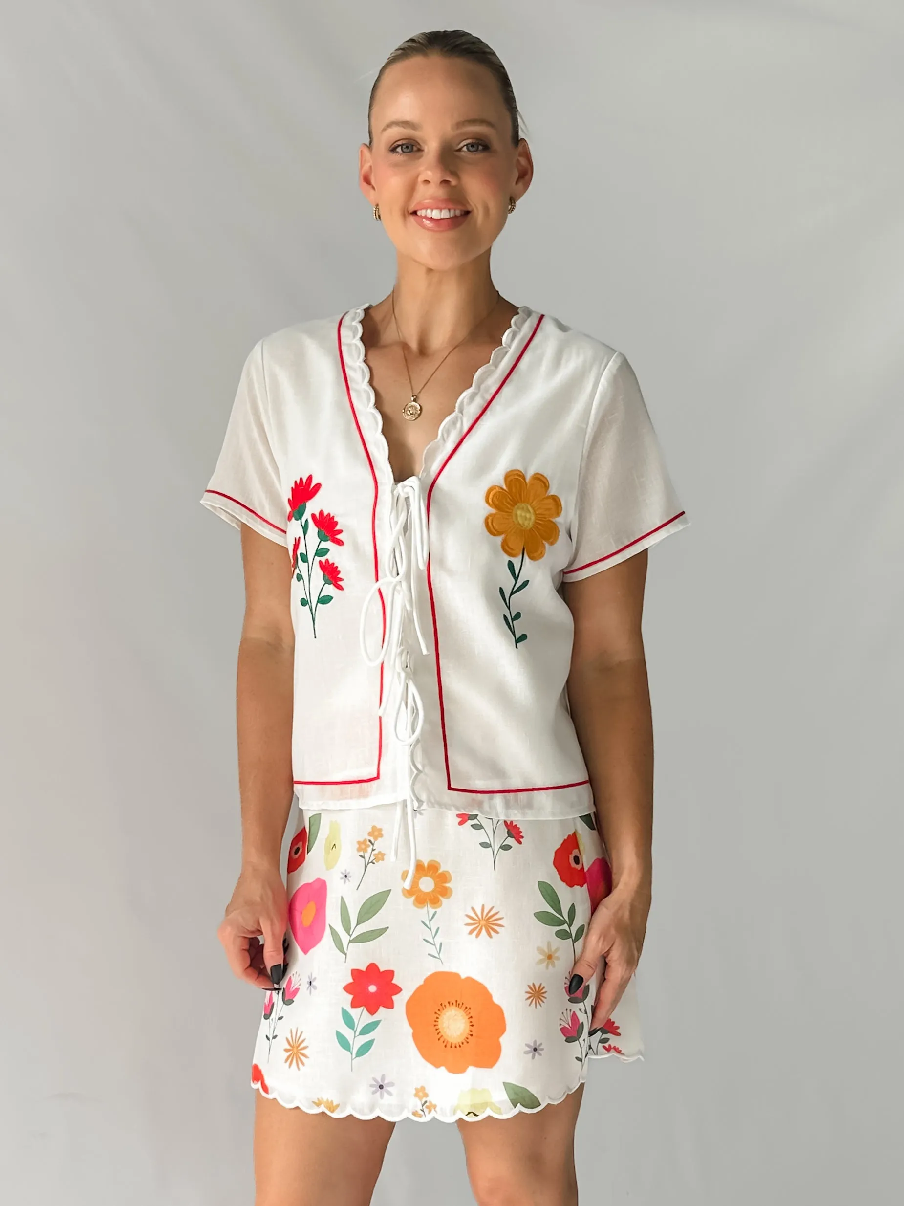 BLOOM TIE TOP