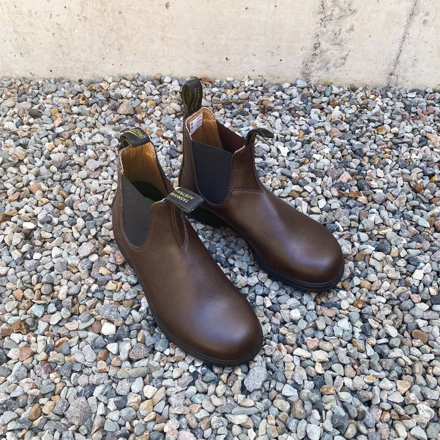 Blundstone - 2116 Unisex Vegan Chelsea Boot - Brown