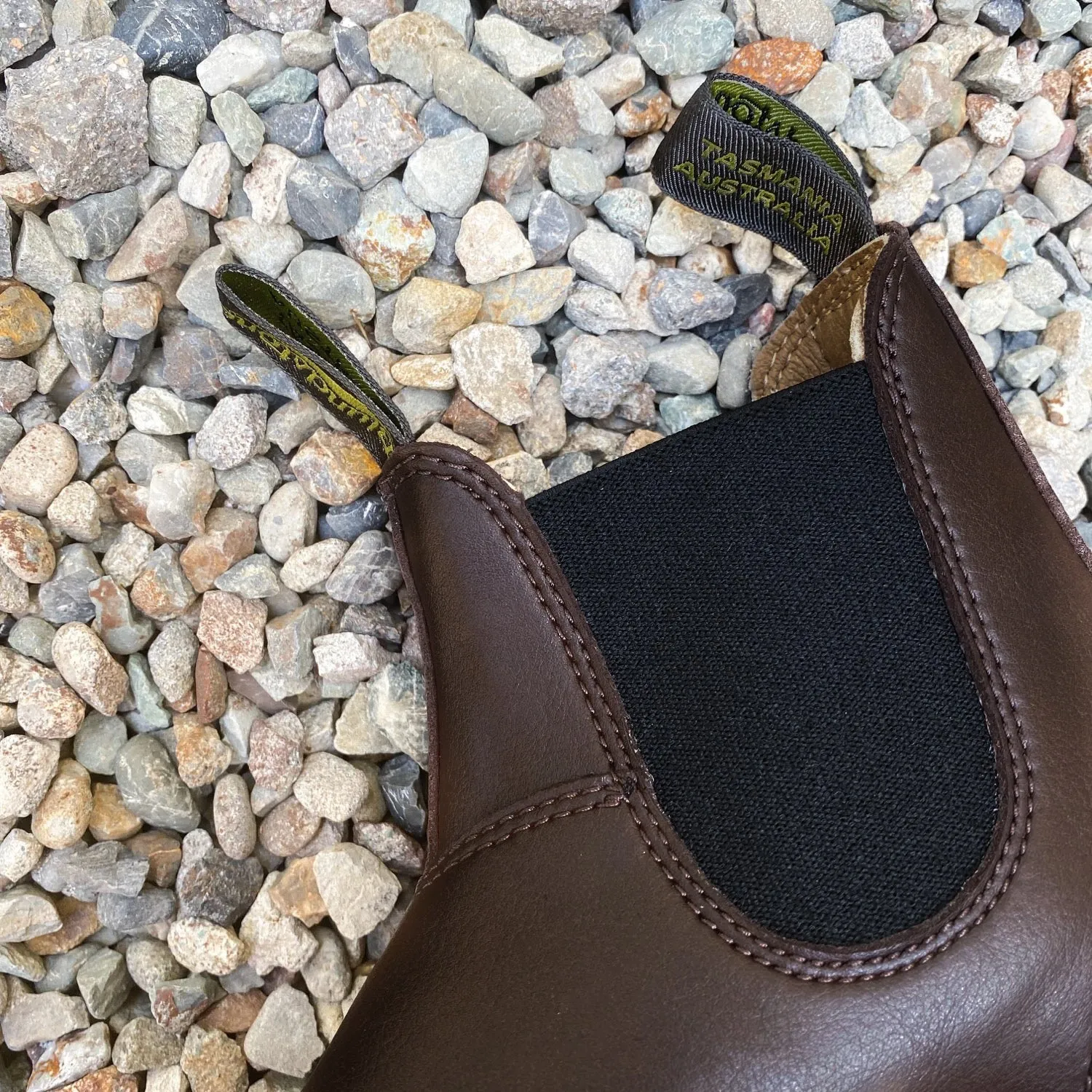 Blundstone - 2116 Unisex Vegan Chelsea Boot - Brown
