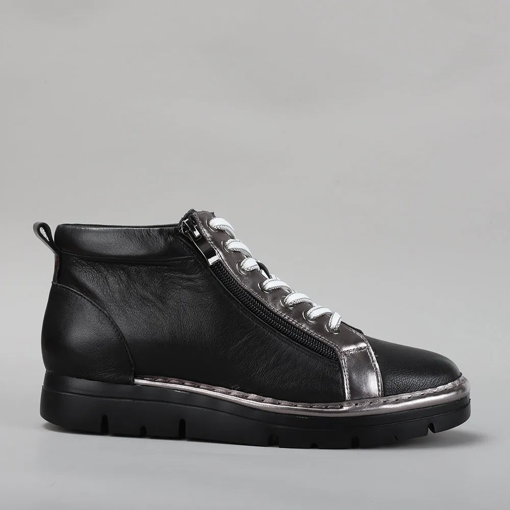 Bobby - Black Pewter
