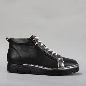 Bobby - Black Pewter