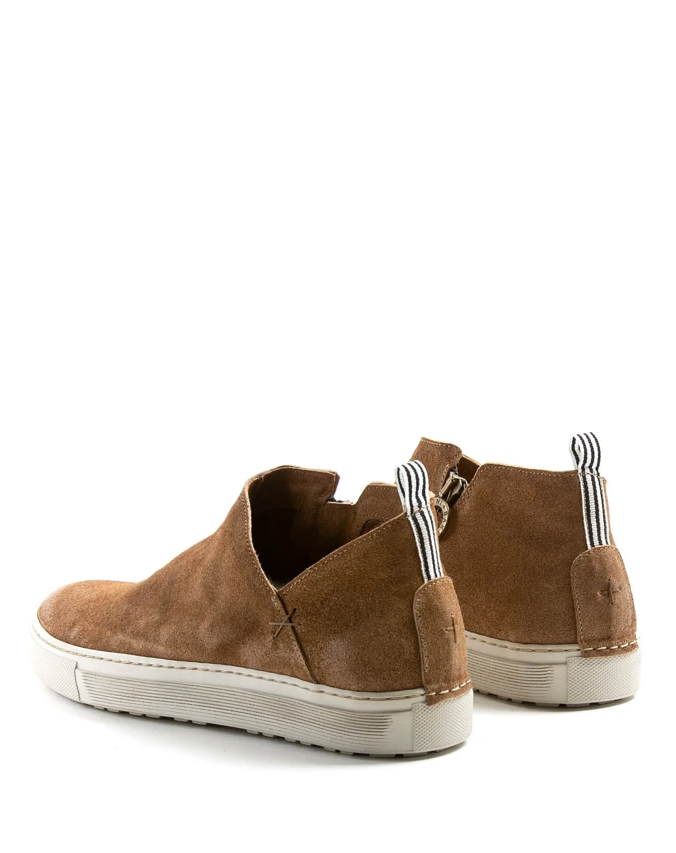 BRIE Brown Suede Sneakers