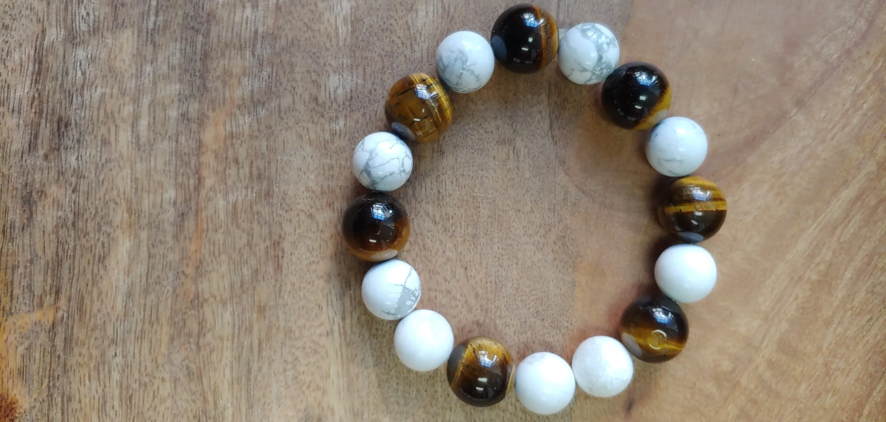 Dzairedeleon Bead Bracelet