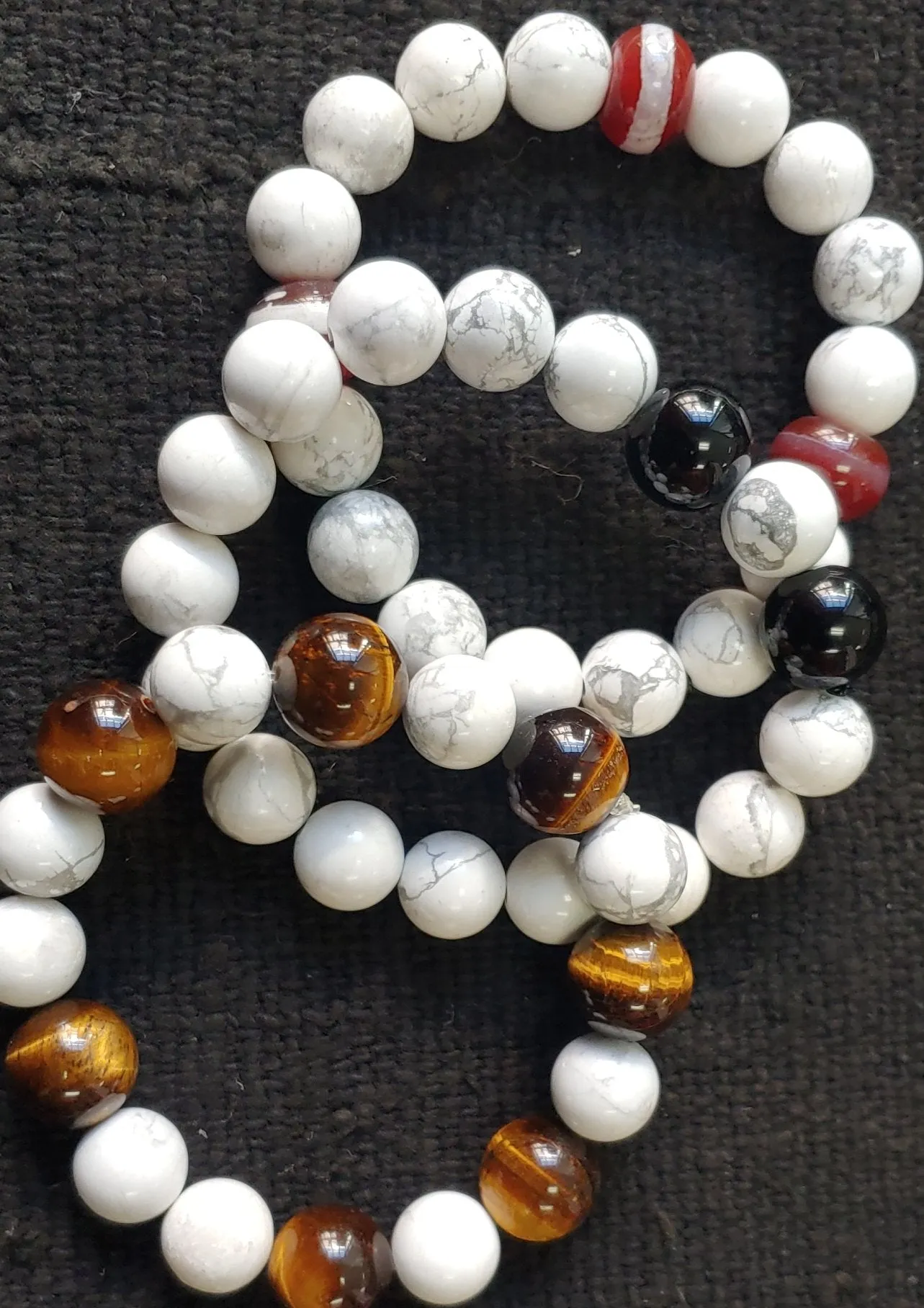Dzairedeleon Bead Bracelet