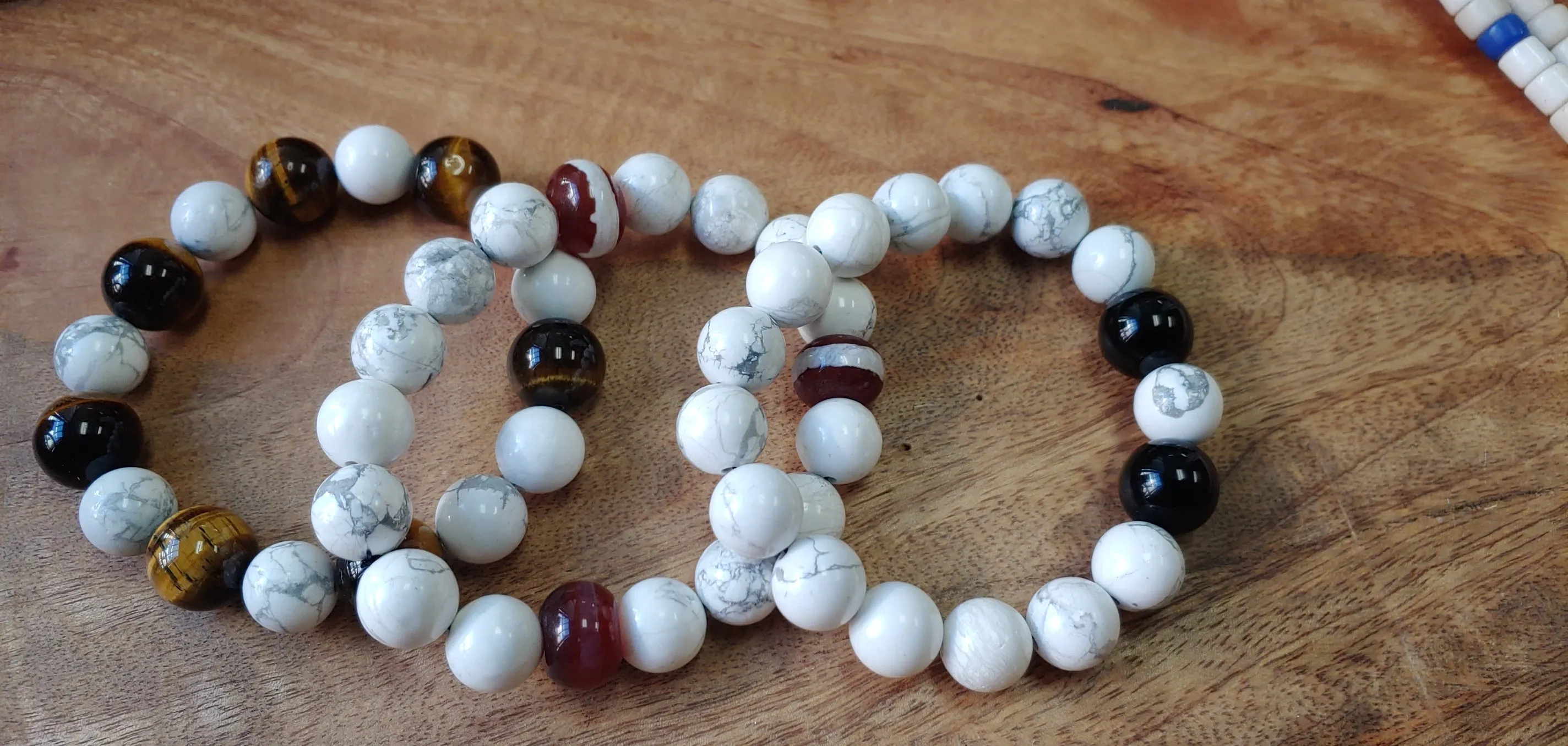 Dzairedeleon Bead Bracelet