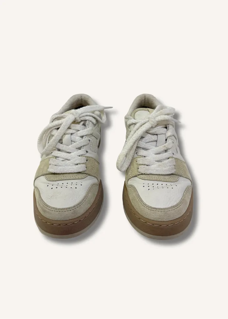 Fendi Low Top Sneakers