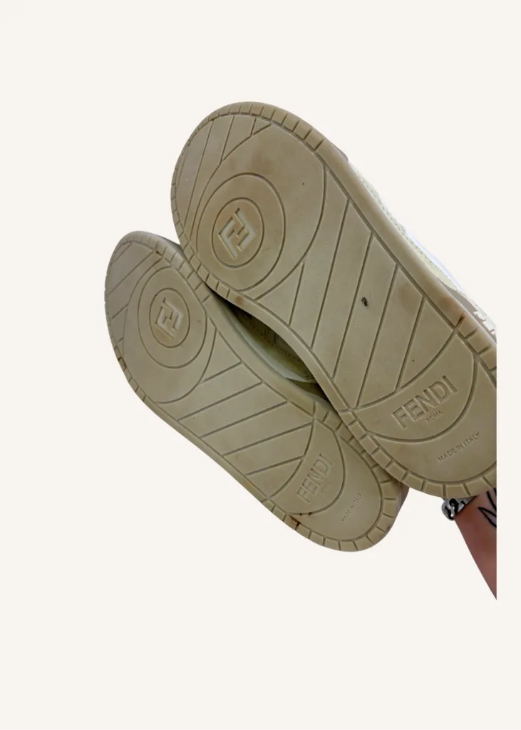 Fendi Low Top Sneakers