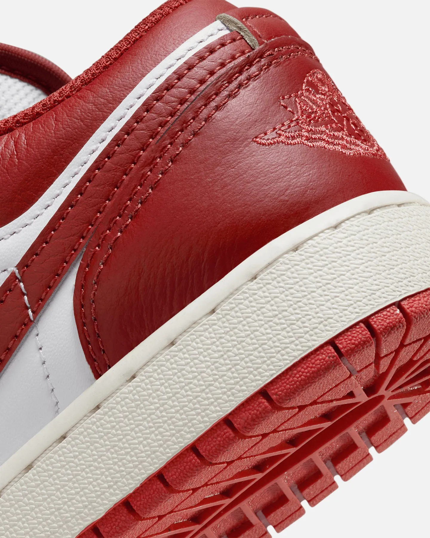 Jordan Kids' Air Jordan 1 Low SE (GS) White/Dune Red