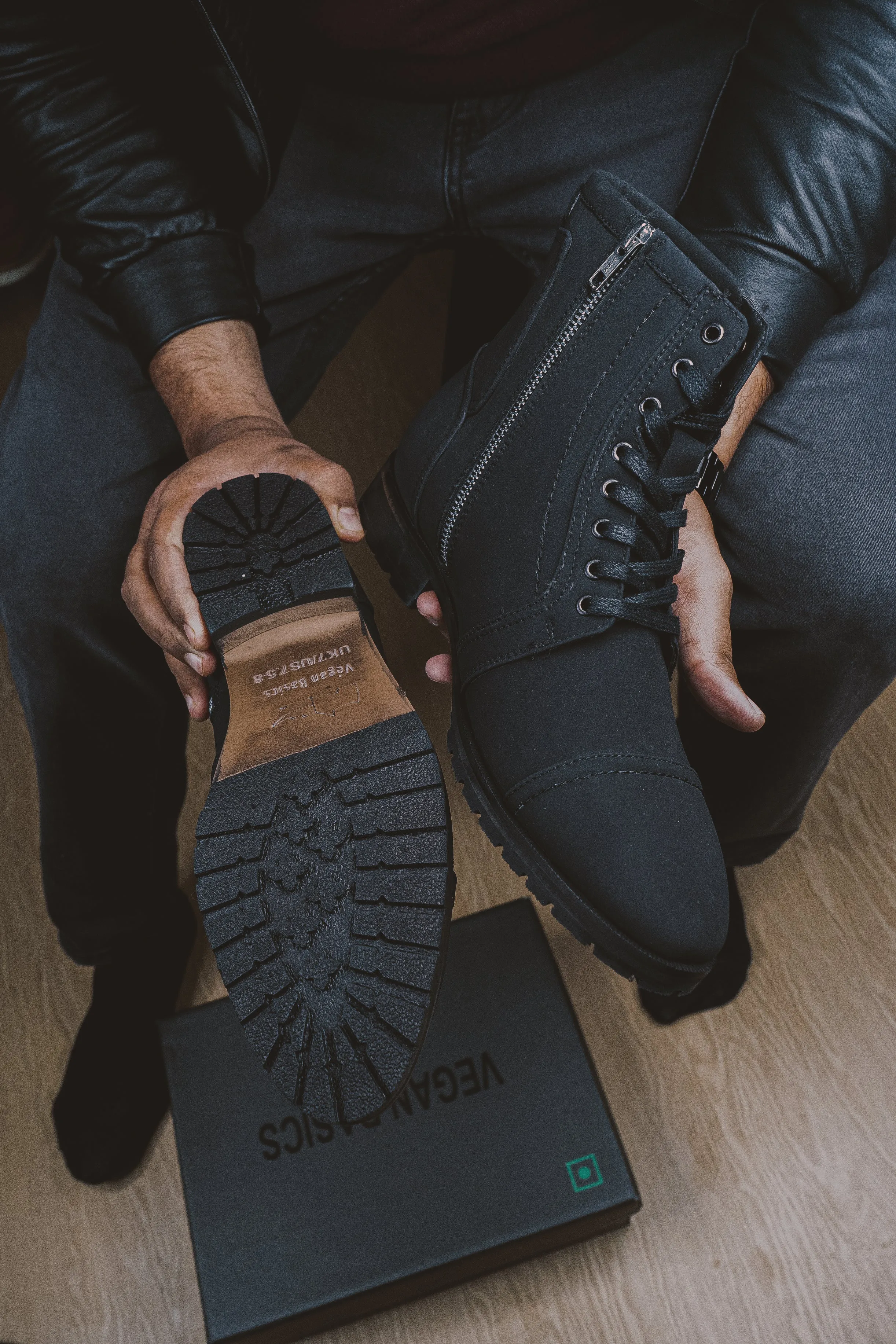 Knight Black Matte Boots