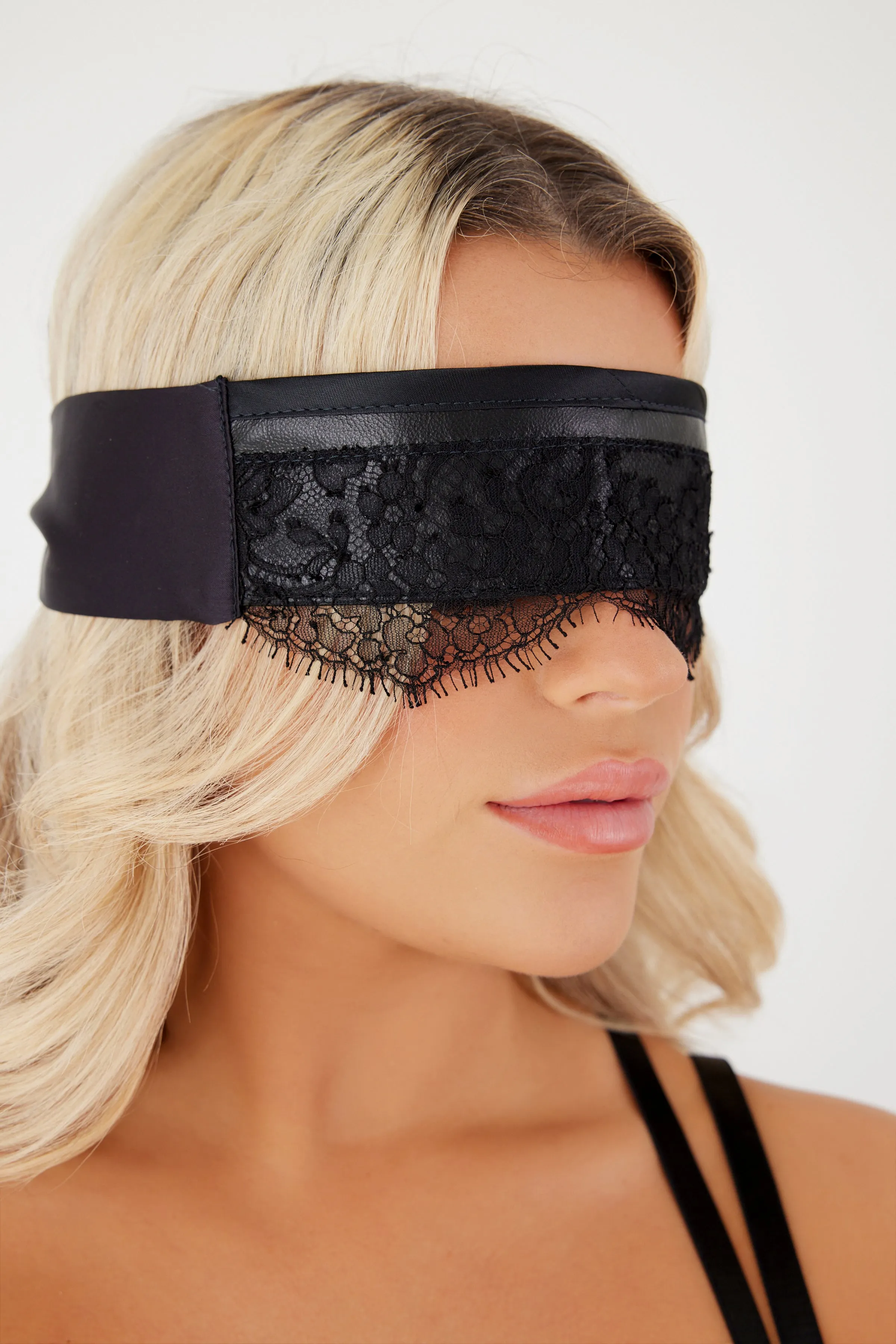 Leather & Lace Mask - Luxury Kink Play