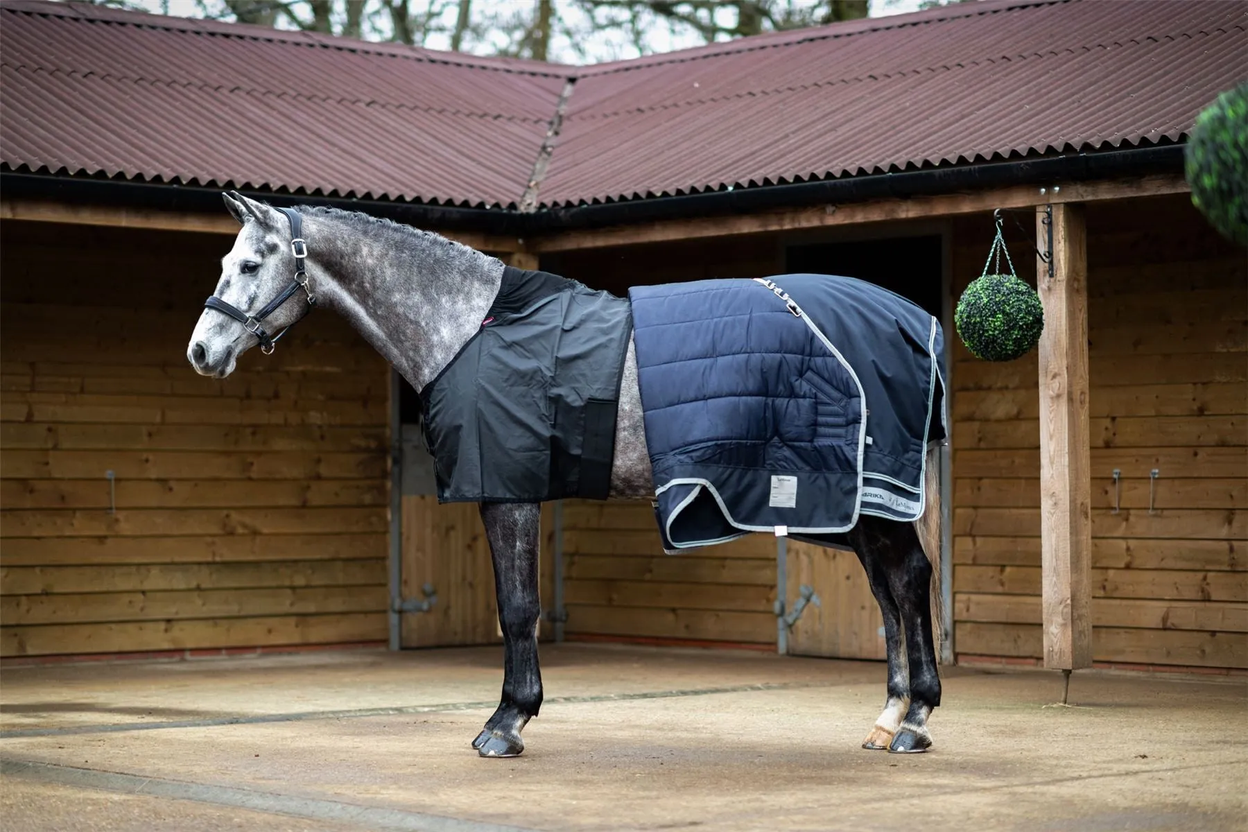 LeMieux Anti Rub Bib