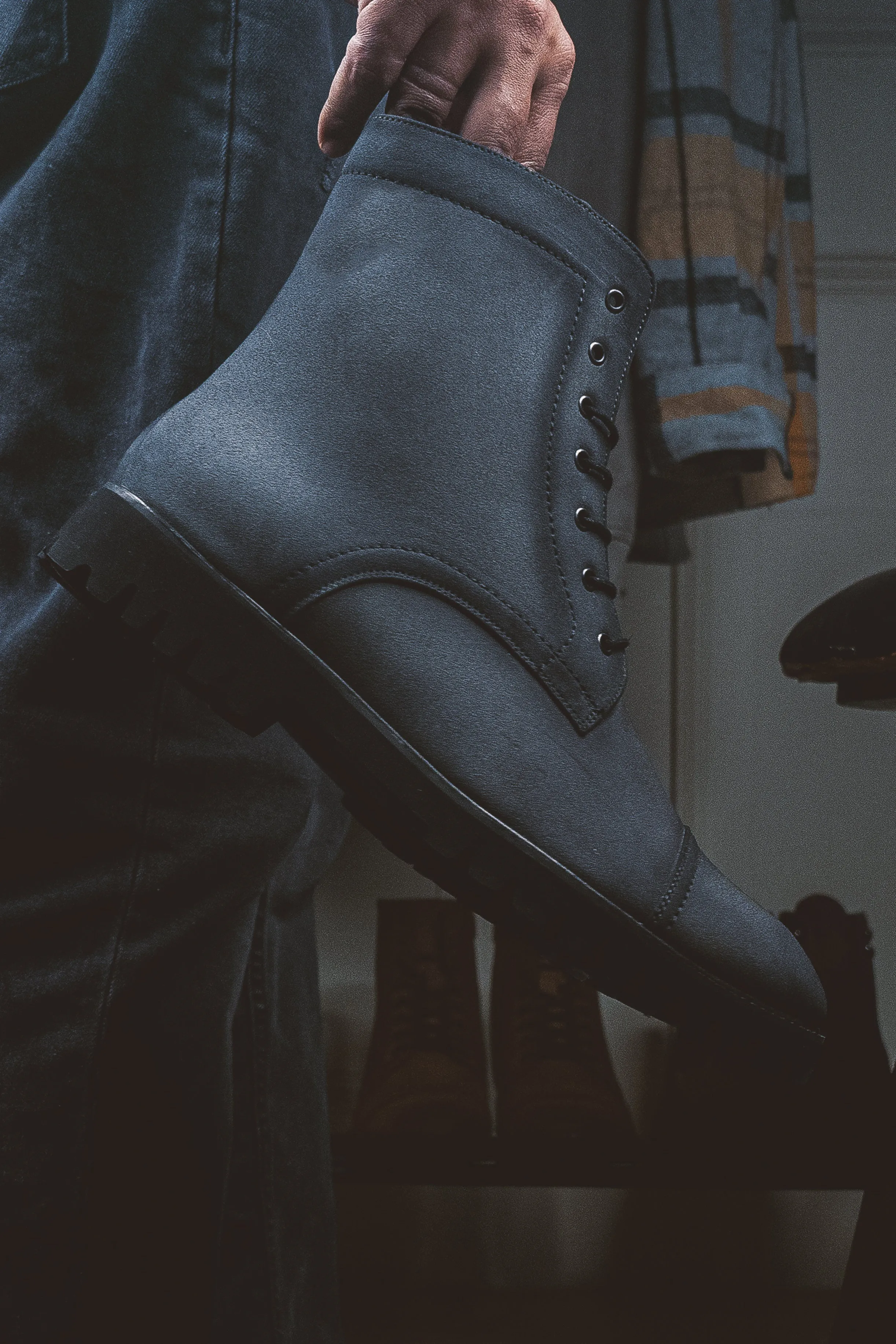 Magistrate Shadow Grey Boots