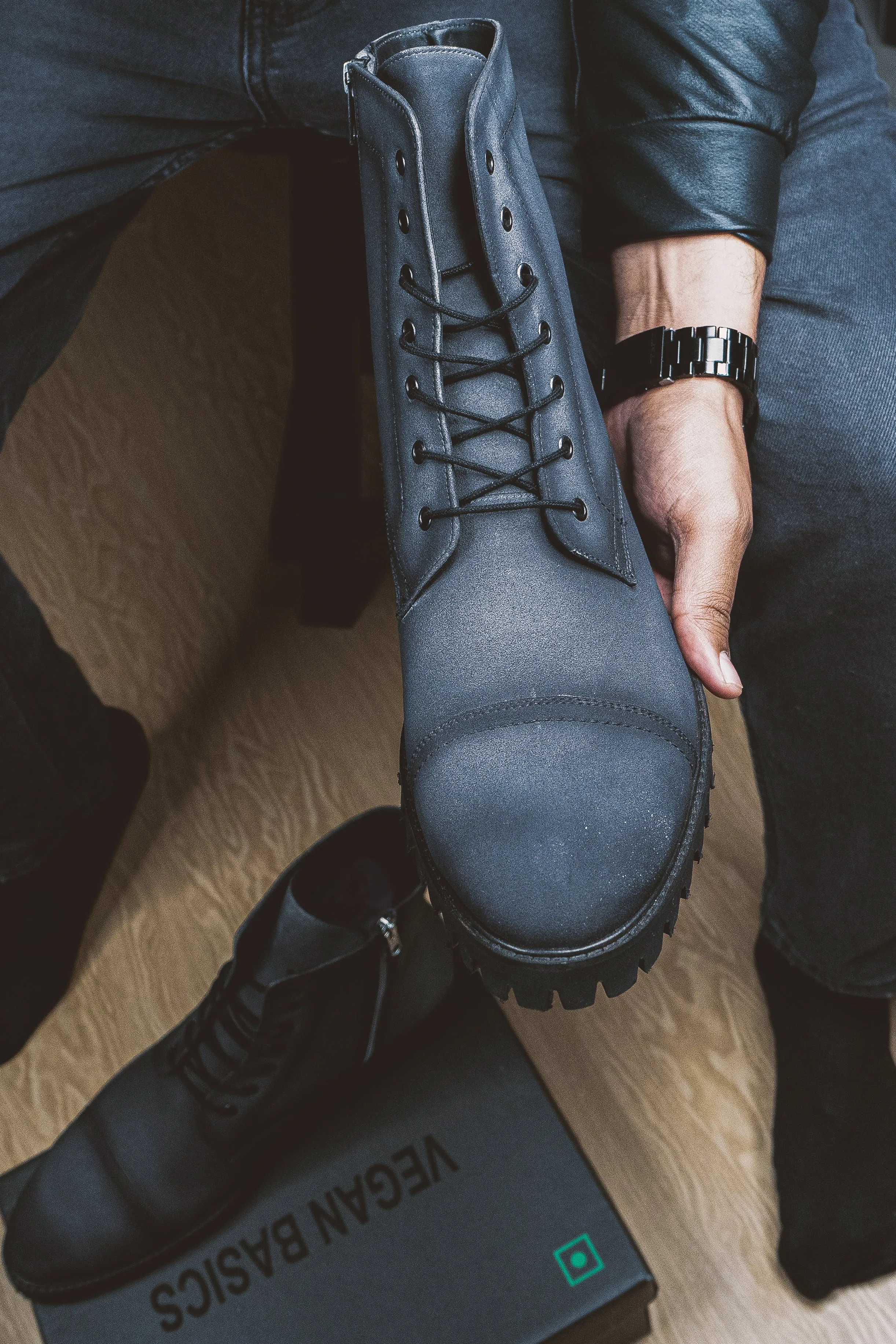 Magistrate Shadow Grey Boots