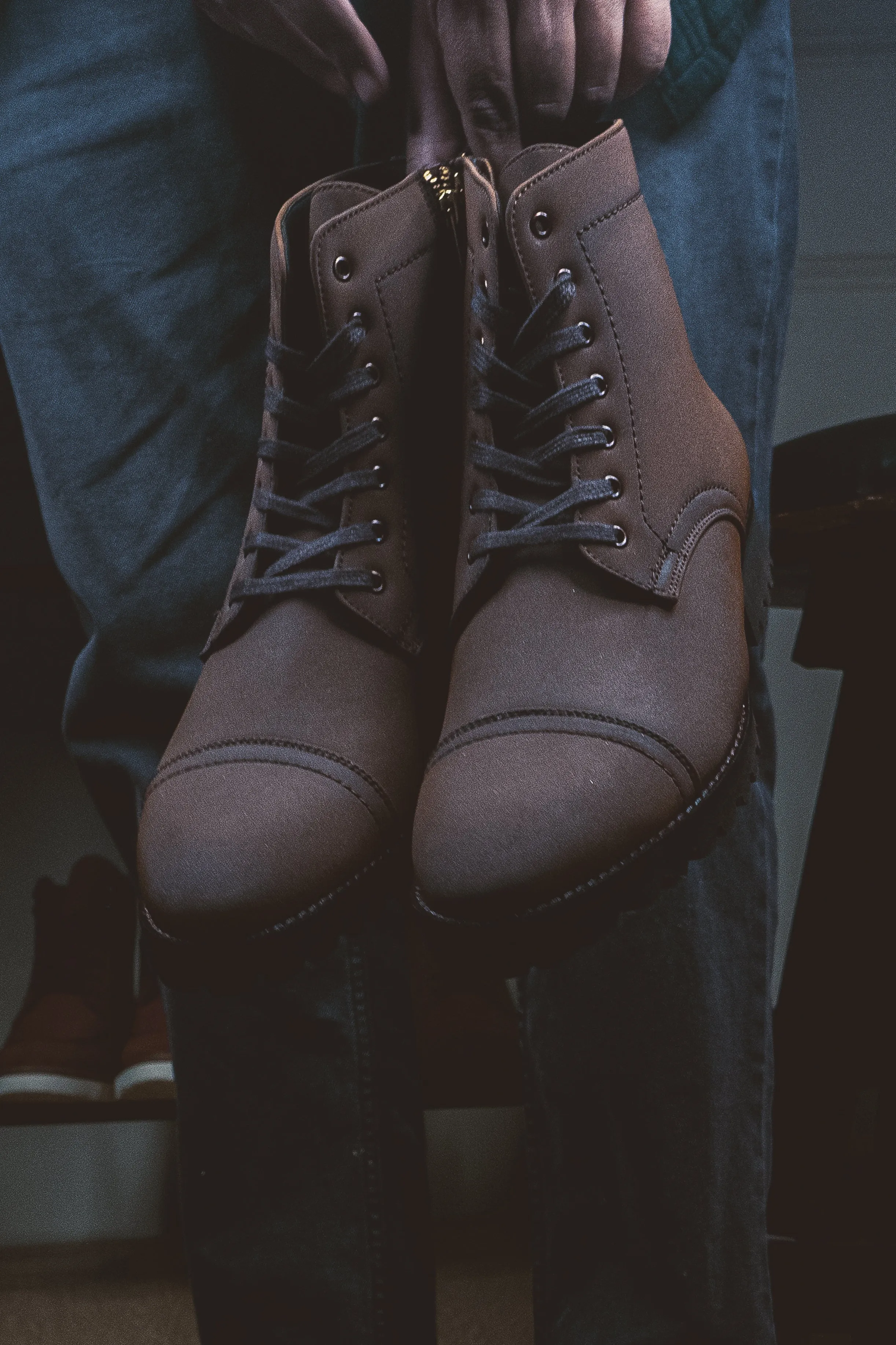 Magistrate Tobacco Boots