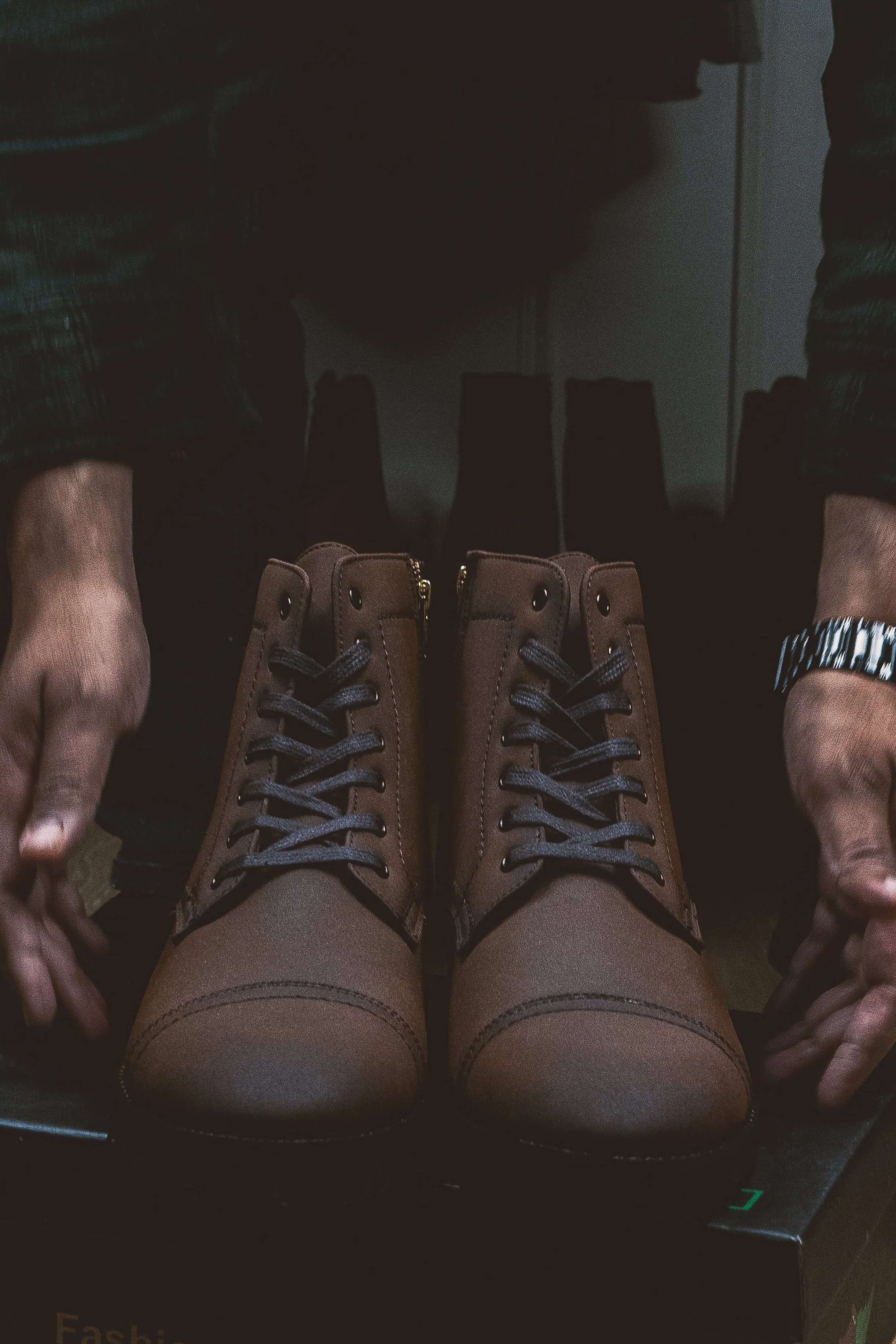 Magistrate Tobacco Boots