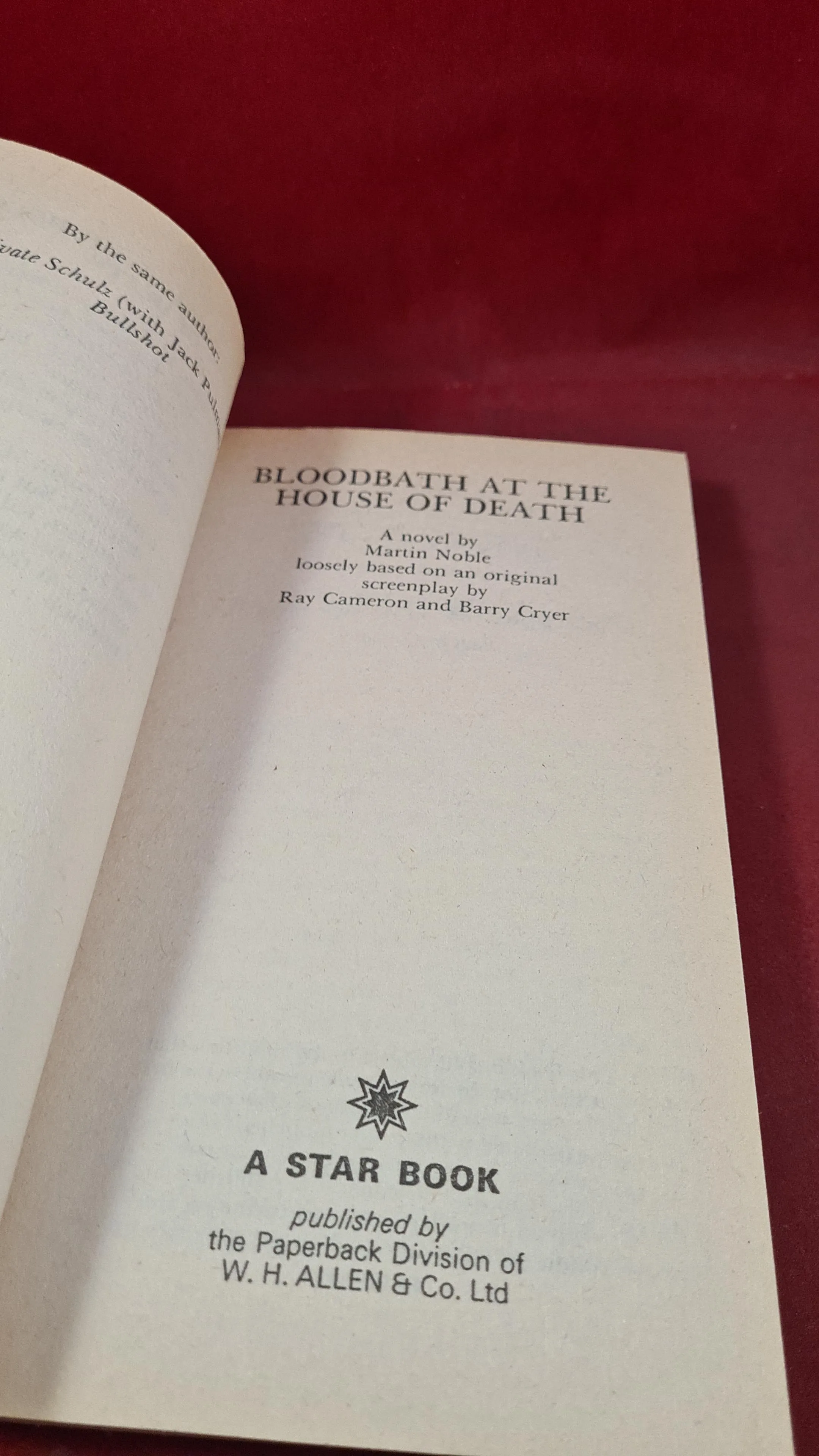 Martin Noble - Bloodbath at the House of Death, Star Book, 1984, Paperbacks