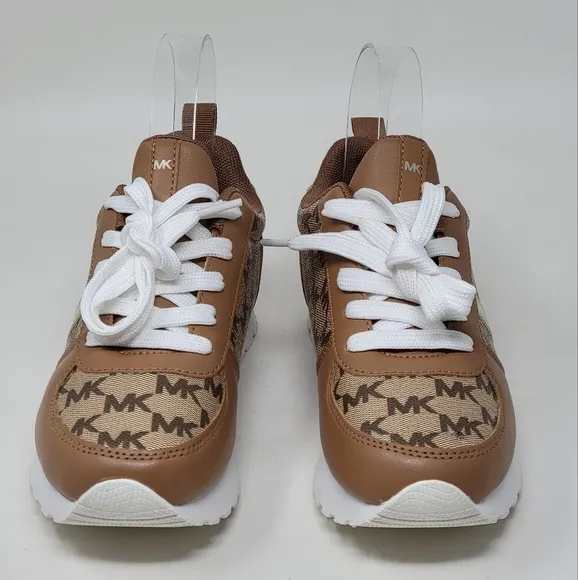 MICHAEL KORS Beige Cream White Gold Kerrie 2.0 Girls Size 3 Tan Sneakers New
