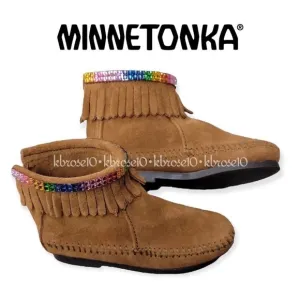 Minnetonka Back Zip Hardsole Boot Rhinestones Toddler Size 8 Booties