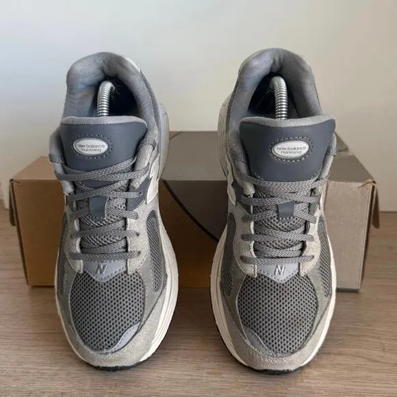 New Balance 2002 R Grey/White Kids Sneakers - SZ 5 Y- 6.5 Y