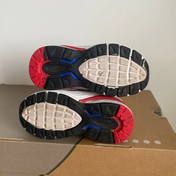 New Balance 990 V5 Red/Blue/White Toddler Sneakers- SZ 6 C