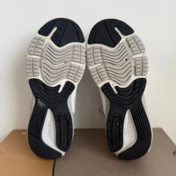 New Balance 990 V6 Grey/White Kids Sneakers- SZ 2 Y