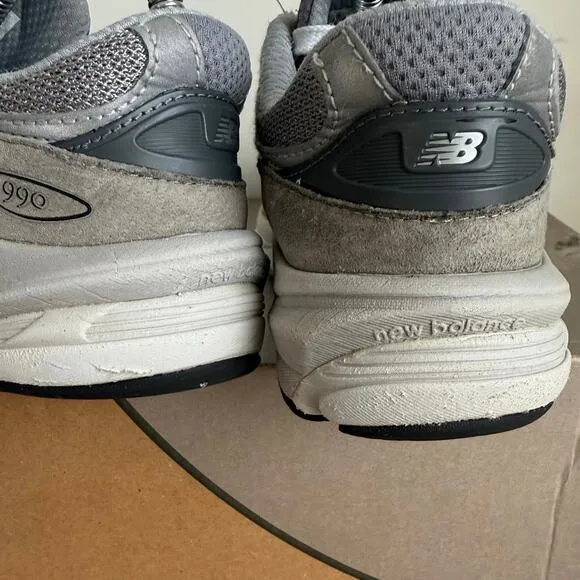 New Balance 990 V6 Grey/White Kids Sneakers- SZ 2 Y