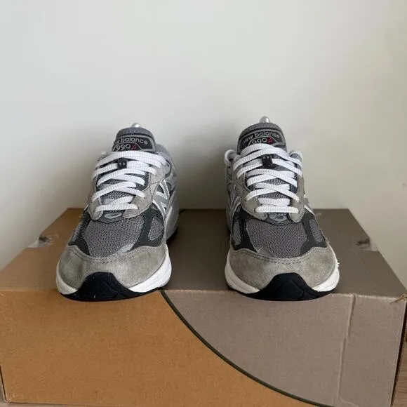 New Balance 990 V6 Grey/White Kids Sneakers- SZ 2 Y
