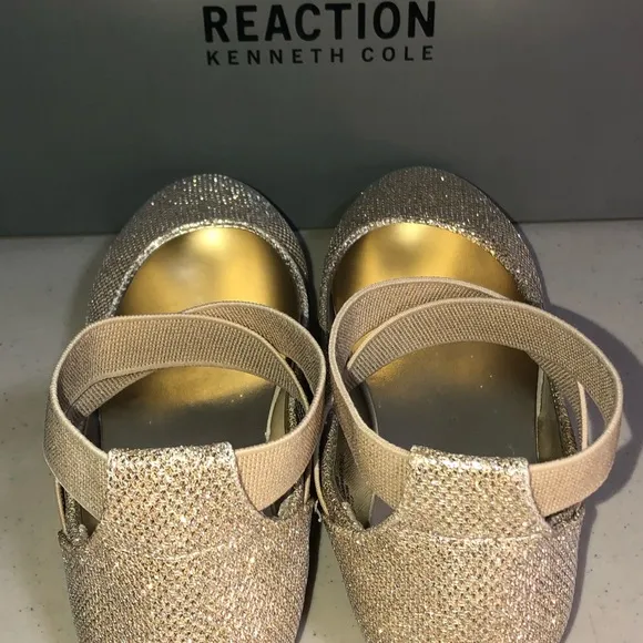 NEW KENNETH COLE REACTION TAP UR IT SHOES