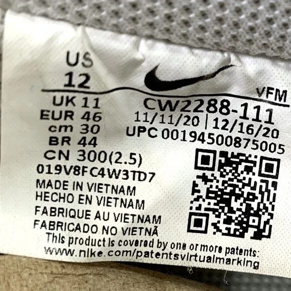 Nike Air Force 1 Men’s Triple White Sneakers Shoe Size 12