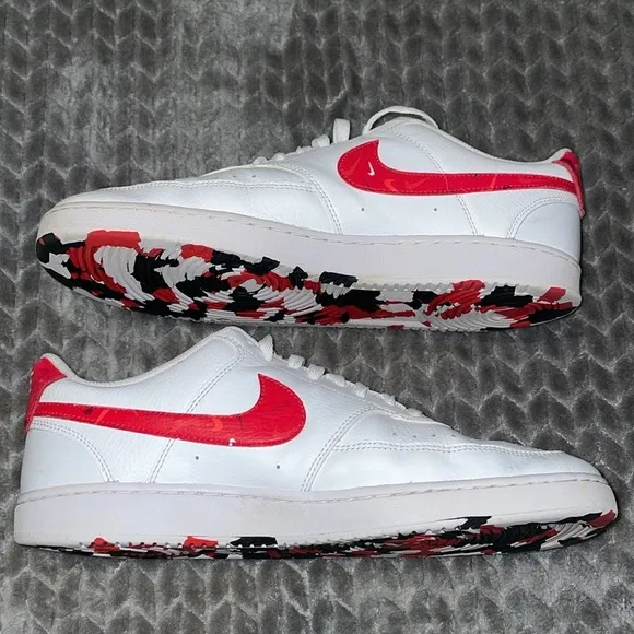 Nike Court Vision Low White Red Sneakers Men’s Size 11.5.