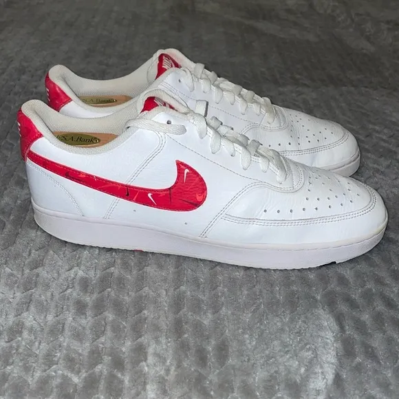 Nike Court Vision Low White Red Sneakers Men’s Size 11.5.