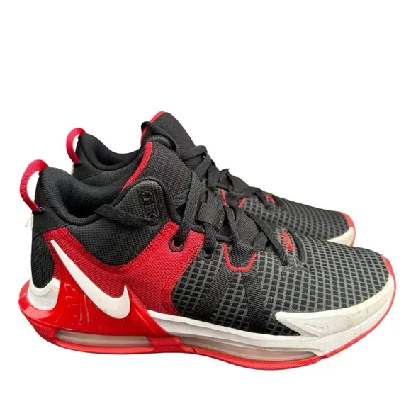 Nike Lebron Witness 7 Basketball Shoes Mens Size 8 DM1123-005