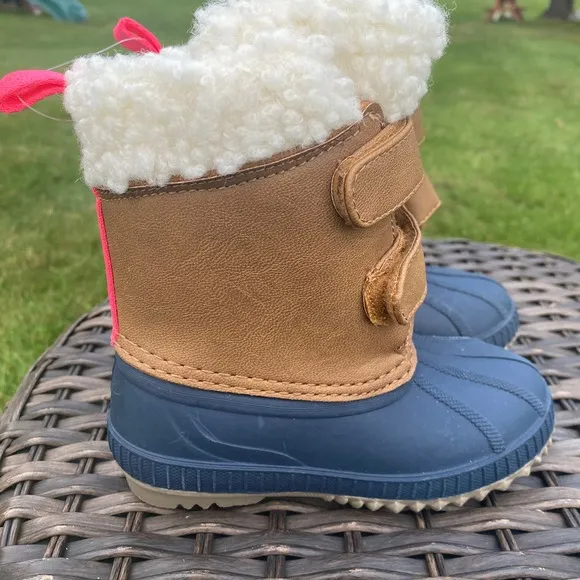 NWT Gap BabyGap Toddler Sherpa Lined Thinsulate Boots (Size 9-10)