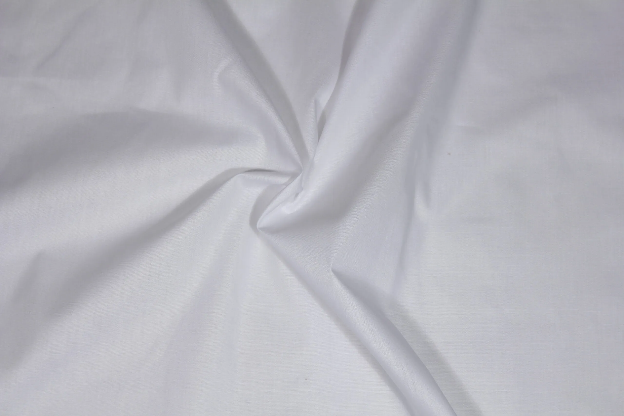 Poly Cotton Lining – White