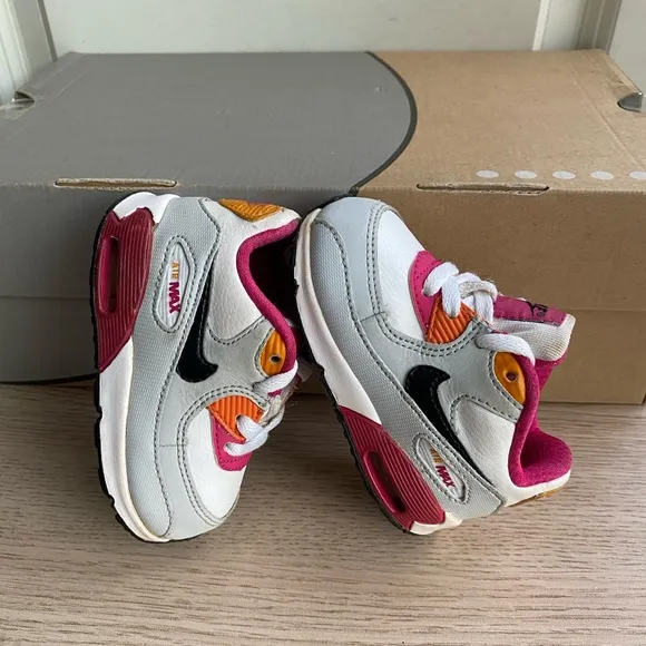 RARE 2012 Nike Air Max 90 Pink/White/Orange Sneakers Toddler Girls - SZ 4 C