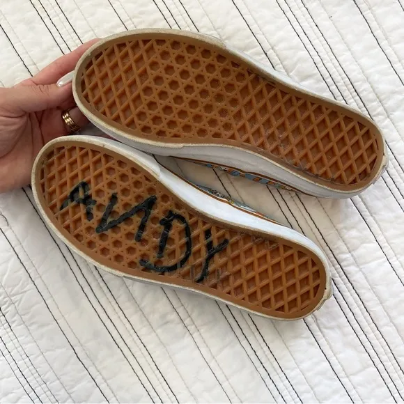 RARE Vans × Disney Toy Story Woody Authentic Sneakers Limited Edition Kids 3.5