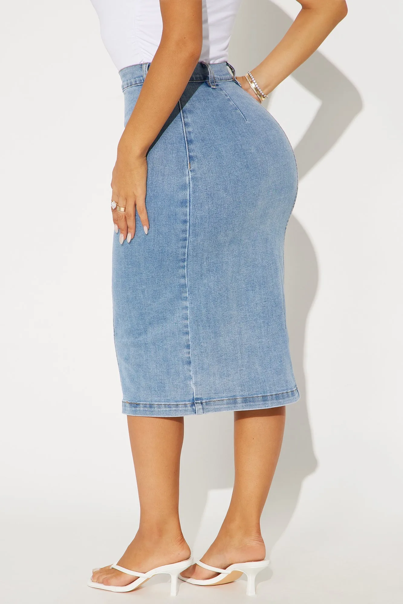 Right On The Line Denim Midi Skirt - Light Wash