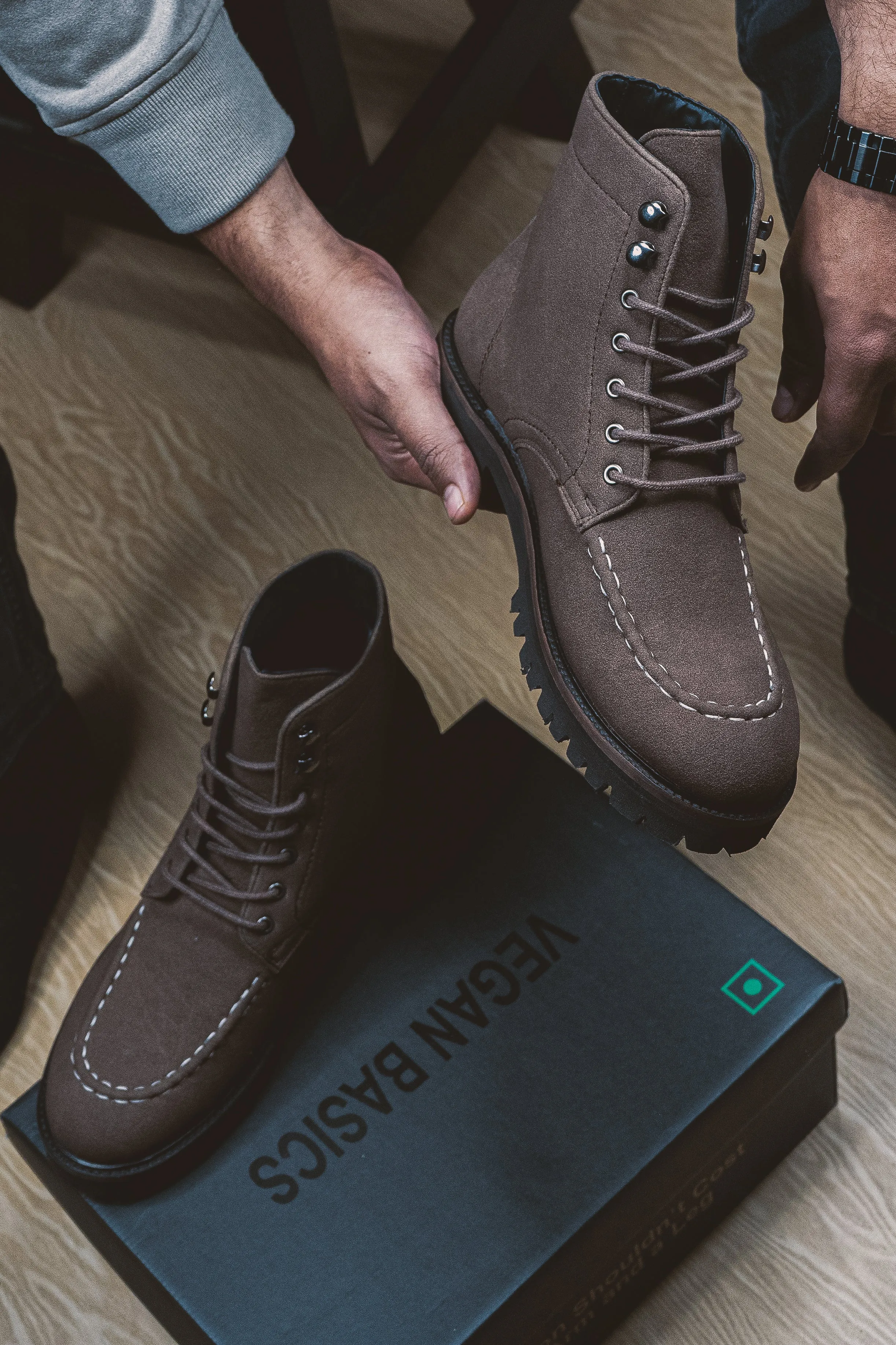 Sentinel Tobacco Boots