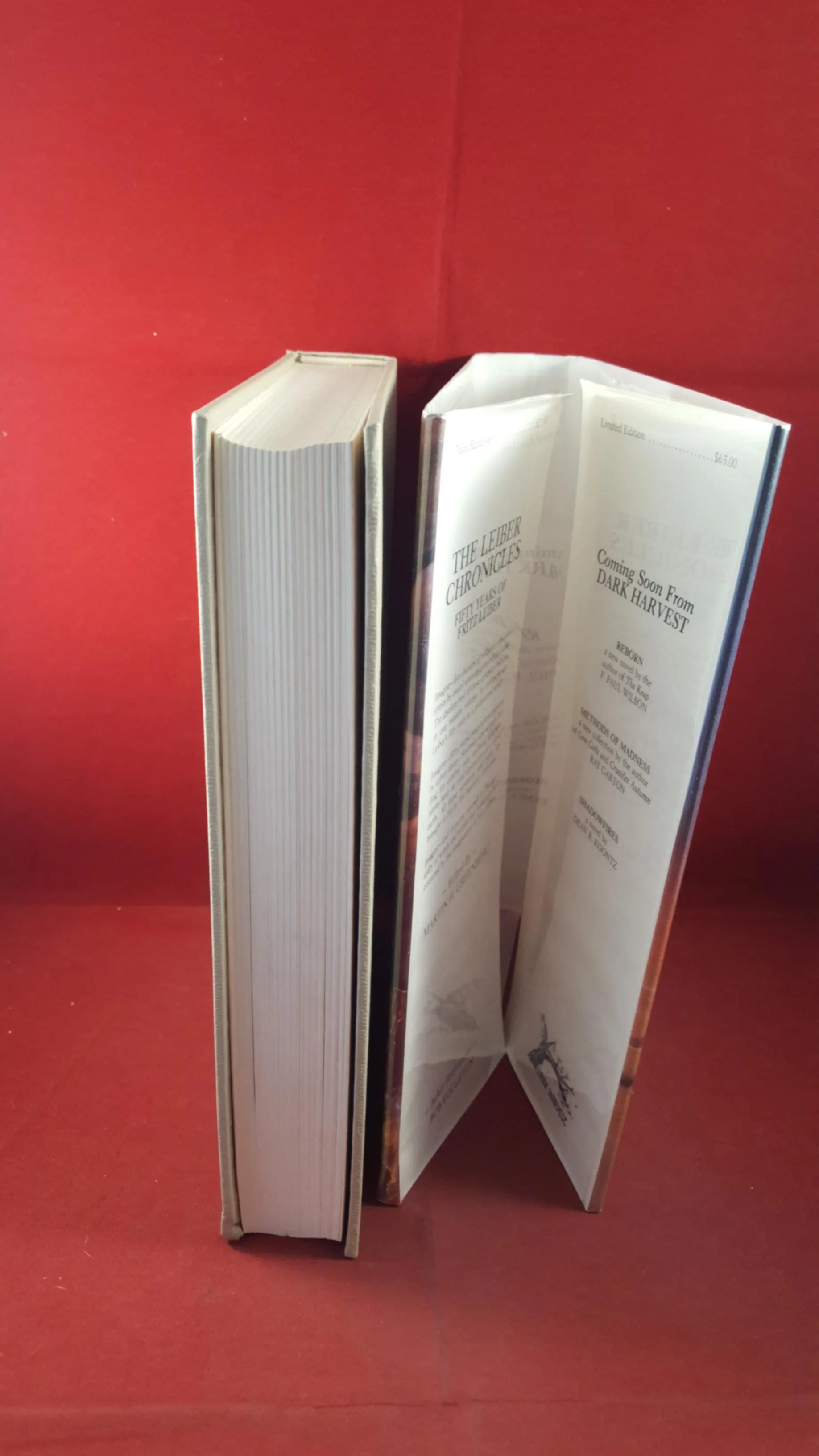 The Leiber Chronicles - 50 Years of Fritz Leiber, Dark Harvest, 1990, Signed Bob Eggleton