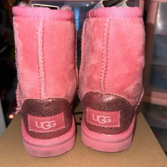 UGG toddler pink boots size 8 VGUC