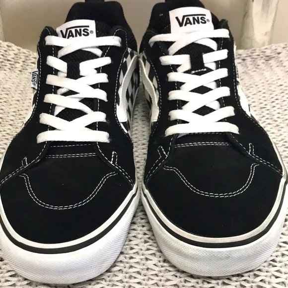 Vans Checkerboard Low Top Sneakers