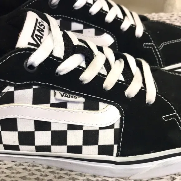Vans Checkerboard Low Top Sneakers
