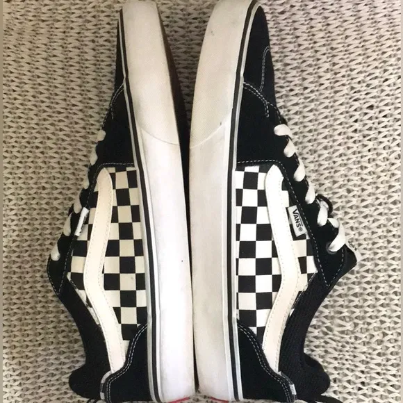 Vans Checkerboard Low Top Sneakers