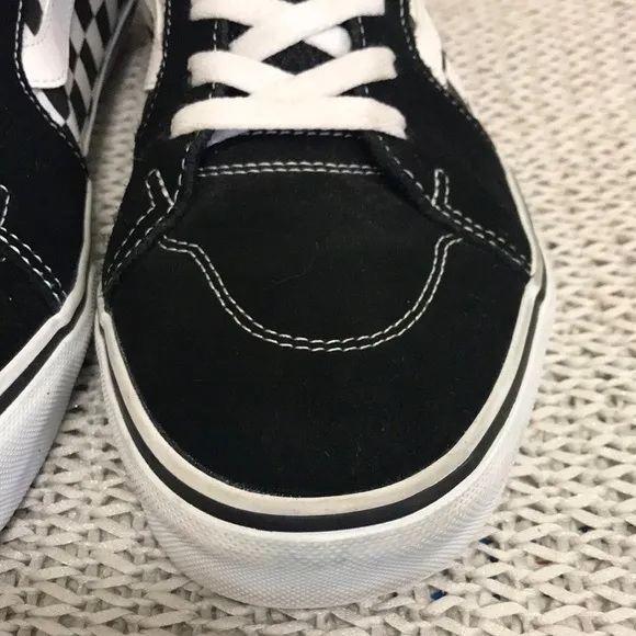 Vans Checkerboard Low Top Sneakers